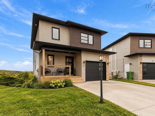 51 Sienna Court  Timberlea, NS B3T 0E3