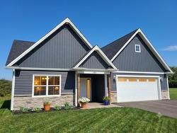 63 KINGSBURGH Avenue Charlottetown, PE C1E 3S2