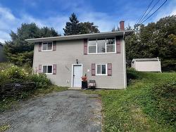 2925 No. 7 Hwy  Lake Echo, NS B3E 1A4