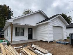 24 Peterson Street  Cambridge, NS B0P 1G0