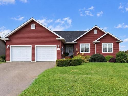 21 Hillside Meadows Drive  Cornwall, PE C0A 1H4