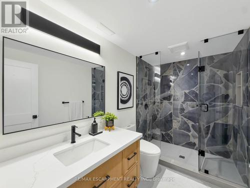 260 Kent Crescent, Burlington, ON 