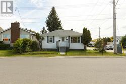 13 Stevens ST Sault Ste. Marie, ON P6B 2N2