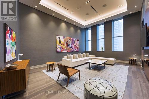 2301 - 10 YORK STREET , Toronto, Ontario M5J 0E1 5