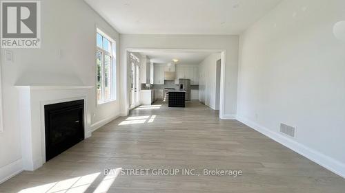 32 MOREAU WAY , Springwater, Ontario L9X 0S6 3