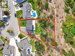 2571 Pineridge Place West Kelowna, BC V4T 2J7
