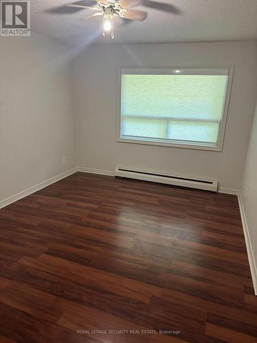 LOWER B - 10432 ISLINGTON AVENUE , Vaughan, Ontario L0T 1C0 3