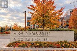 504 - 95 DUNDAS STREET Oakville, ON L6M 5N3