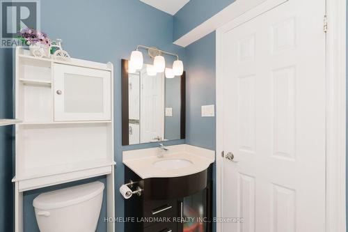 2419 Cashmere Avenue, Mississauga, ON 