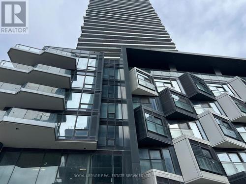 3702 - 448 BURNHAMTHORPE ROAD , Mississauga, Ontario L5B 0R4