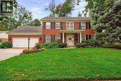 152 BRECKONDALE COURT  Burlington, ON L7N 1X7
