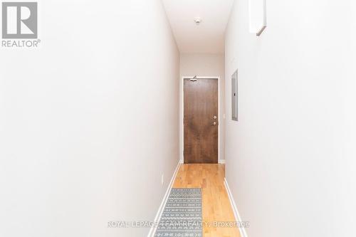 209 - 180 YORK STREET , Ottawa, Ontario K1N 1J6 5
