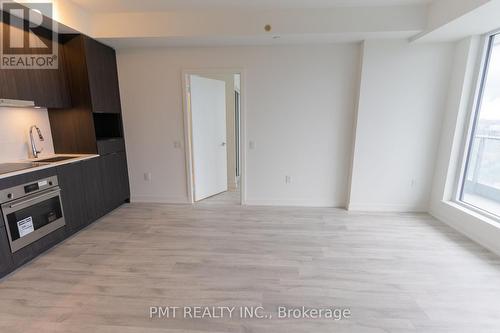 N2610 - 7 GOLDEN LION HEIGHTS , Toronto, Ontario M2M 0C1 4