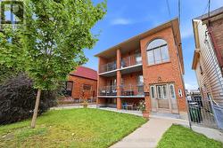 277 HARVIE AVENUE  Toronto, ON M6E 4L1
