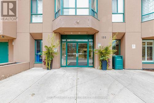 PH15 - 155 HILLCREST AVENUE  Mississauga, ON L5B 3Z2