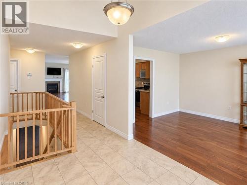 81 BELLAGIO Avenue , Hamilton, Ontario L0R 1P0 5