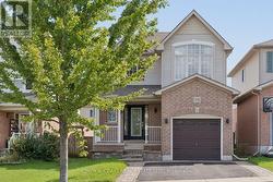 208 CORNISH DRIVE  Clarington, ON L1E 3H4