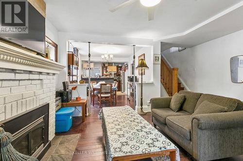 MAIN & 2ND - 585 WOODBINE AVENUE , Toronto, Ontario M4E 2H9 5