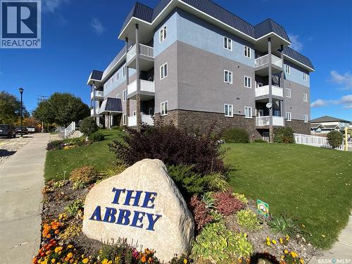 305 123 Balmoral STREET  Yorkton, SK S3N 4J2