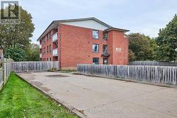 11 - 4839 DRUMMOND ROAD  Niagara Falls (Morrison), ON L2E 6E2