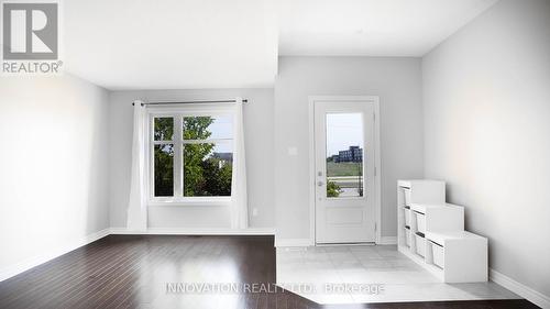 516 SILVERTIP LANE , Ottawa, Ontario K2T 0H7 3