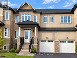 17 CARRIAGE LANE Wasaga Beach, ON L9Z 0M5