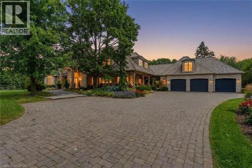 2376 8 Sideroad, Burlington, ON 