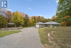 1181 LONE PINE DRIVE Bracebridge (Macaulay), ON P1L 1X4