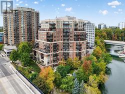 604 - 111 FORSYTHE STREET  Oakville, ON L6K 3J9