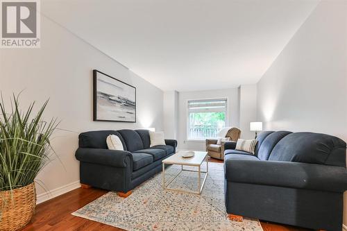 7164 Danton Promenade, Mississauga, ON 