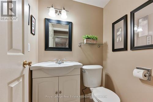 7164 Danton Promenade, Mississauga, ON 