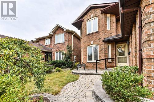 7164 Danton Promenade, Mississauga, ON 