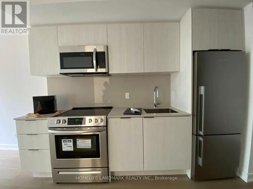 209 - 25 RICHMOND STREET E , Toronto, Ontario M5C 0A6 3