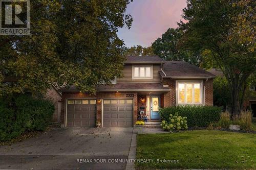2332 Folkway Drive, Mississauga, ON 