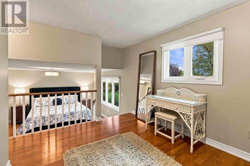 2332 Folkway Drive, Mississauga, ON 