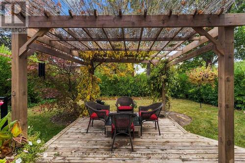 2332 Folkway Drive, Mississauga, ON 