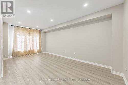 6 DOLLERY GATE , Ajax, Ontario L1T 0G7 3