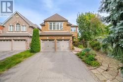 5923 TWEED COURT  Mississauga, ON L5M 5S6