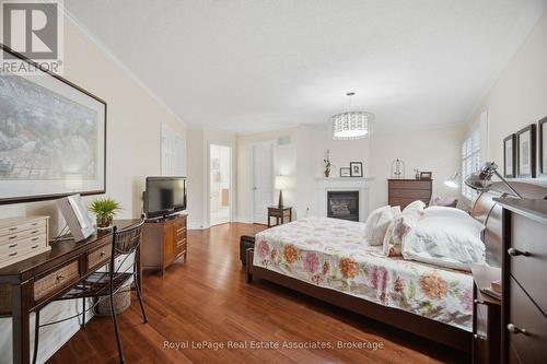 Primary bedroom with gas fireplace - 5923 Tweed Court, Mississauga, ON 