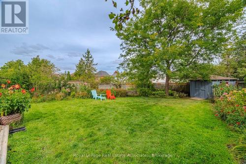 Expansive backyard! - 5923 Tweed Court, Mississauga, ON 