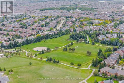 Parks nearby! - 5923 Tweed Court, Mississauga, ON 