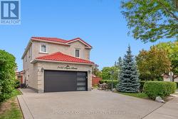 7155 ASPEN AVENUE  Mississauga, ON L5N 5P2
