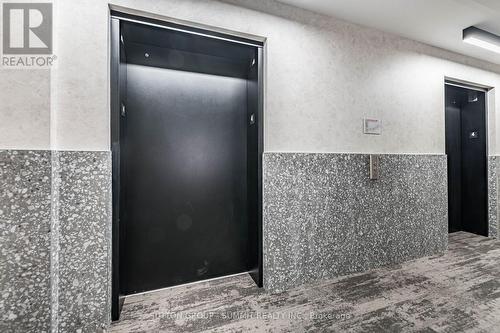 421 - 3008 WILLIAM CUTMORE BOULEVARD , Oakville, Ontario L6H 8A4 5