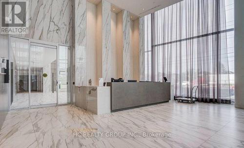 6305 - 448 BURNHAMTHORPE ROAD , Mississauga, Ontario L5B 0R4 2