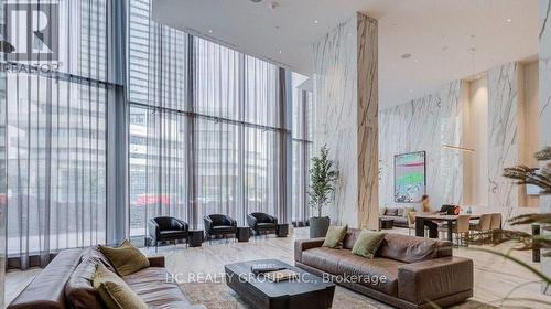 6305 - 448 BURNHAMTHORPE ROAD , Mississauga, Ontario L5B 0R4 3