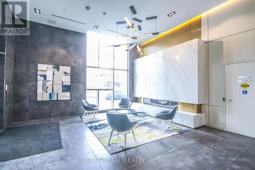 510 - 223 ST CLAIR AVENUE W , Toronto, Ontario M4V 1R3 2
