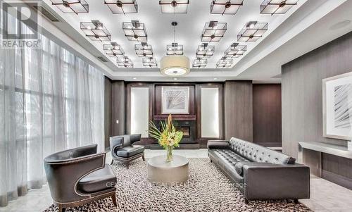 2009 - 125 WESTERN BATTERY ROAD , Toronto, Ontario M6K 3R8 2