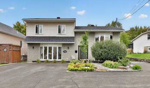 44 64e Avenue  Saint-Eustache, QC J7P 3P3
