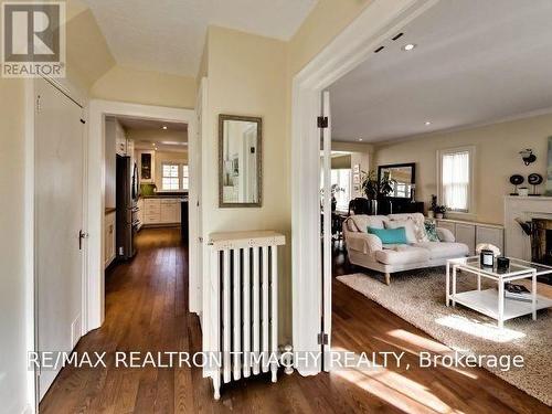 61 THIRTY SEVENTH STREET , Toronto, Ontario M8W 3L7 2