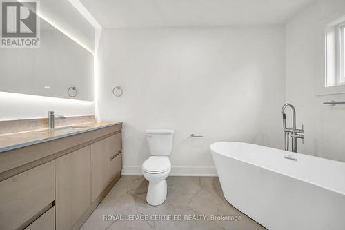 3864 Coachman Circle, Mississauga, ON 